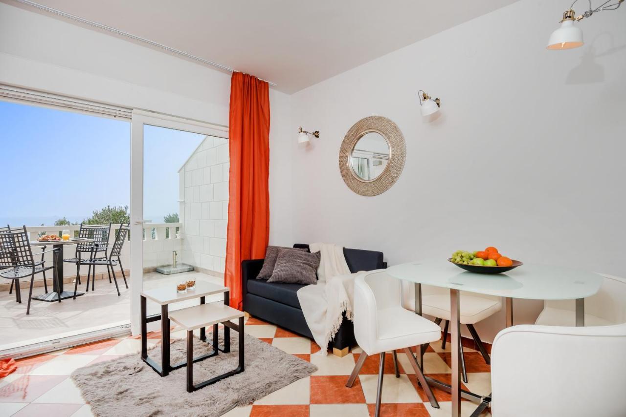 Apartments And Rooms With Parking Space Rogoznica - 10339 Екстериор снимка