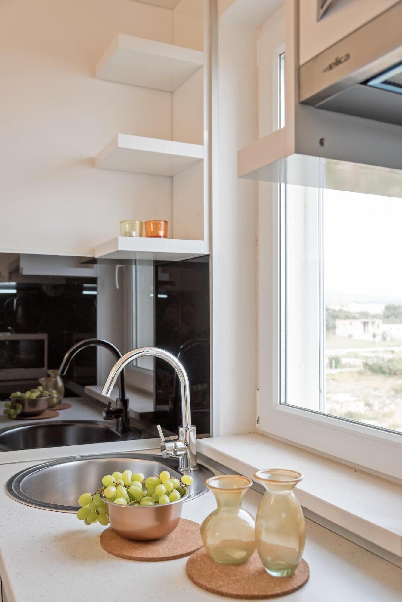Apartments And Rooms With Parking Space Rogoznica - 10339 Стая снимка